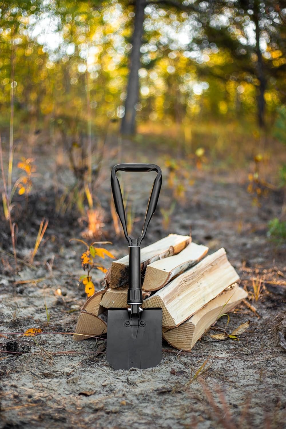 Coghlan’s Folding Shovel – Compact Serrated Camping & Survival Shovel