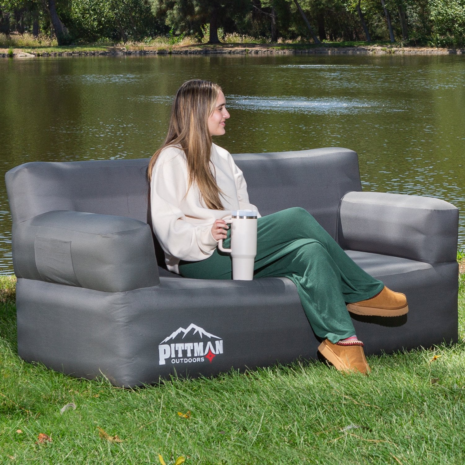 Pittman Outdoors Inflatable Couch with Built-In Rechargeable Pump