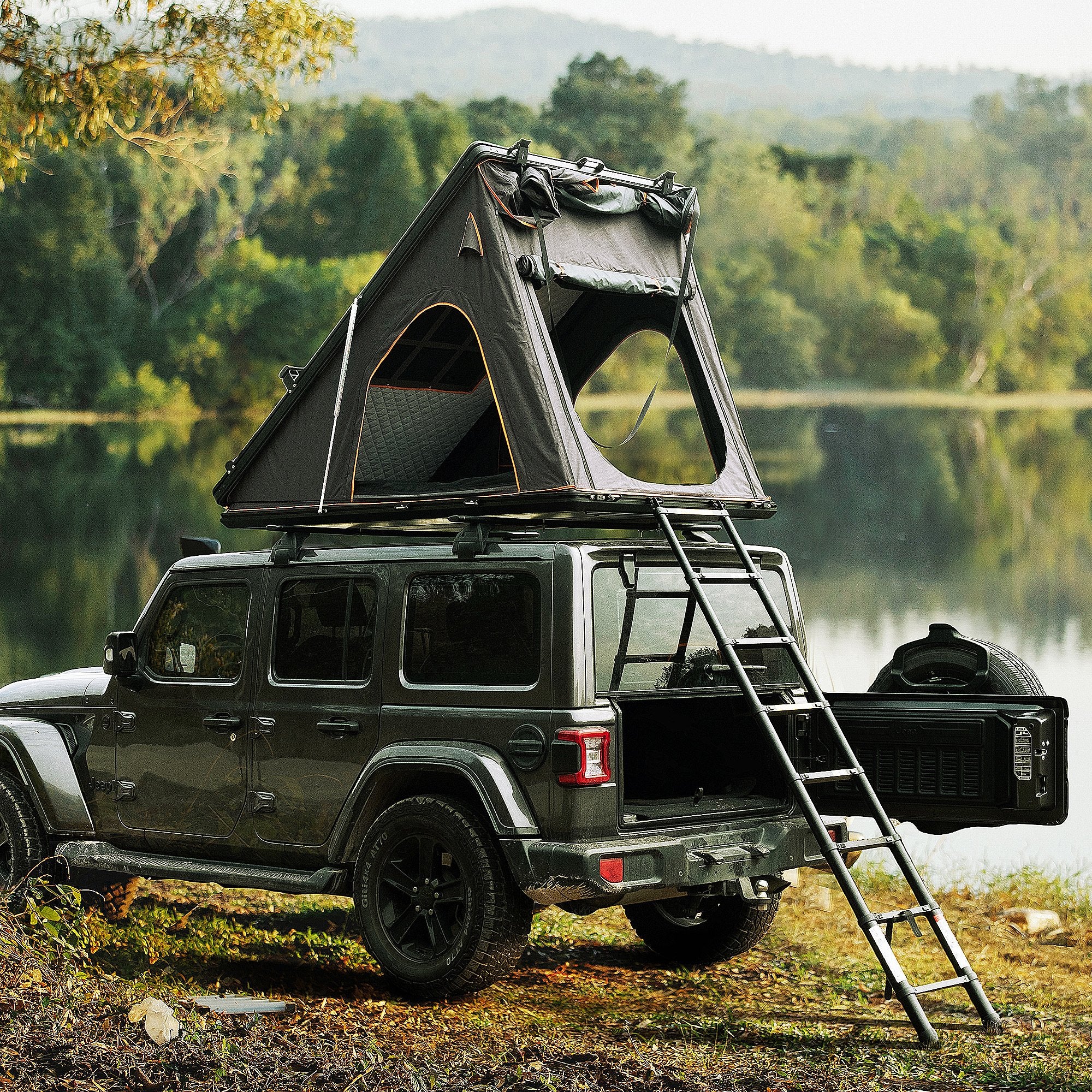 Trustmade Triangle Aluminum Black Hard Shell Grey Rooftop Tent
