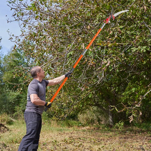 26ft Manual Pole Saw – Lightweight Tree Trimmer with Sharp Steel Blade for High Trees & Shrubs